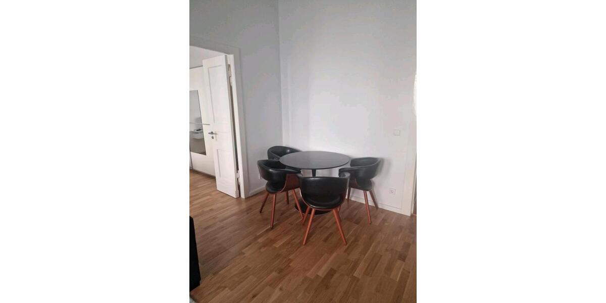 Etagenwohnung Berlin Reinickendorf - 2 Zimmer, 66 m&sup2;, 1.250&euro; | Angebot:24689538