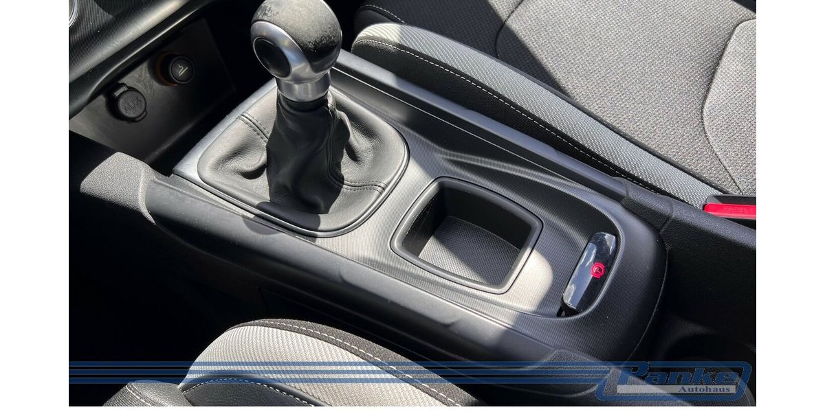 Citroen DS4 1.6 VTi 120 SoChic*SHZ*Massage*BT*Tempo* 150.000 km 5.990 &euro; Berlin 13187