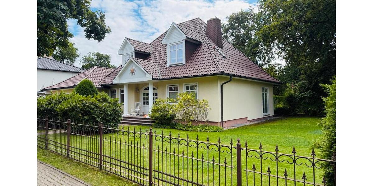 Einfamilienhaus Schöneiche bei Berlin - 5 Zimmer, 238 m&sup2;, 999.999&euro; | Angebot:27260796