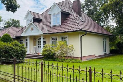Haus Schöneiche bei Berlin - 5 Zimmer, 238 m&sup2;, 999.999&euro; | Angebot:27260796