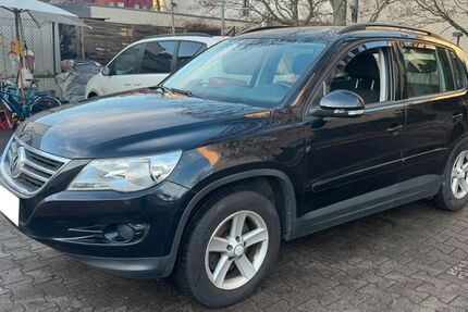 VW Tiguan 227.000 km 4.000 &euro; Berlin 12045