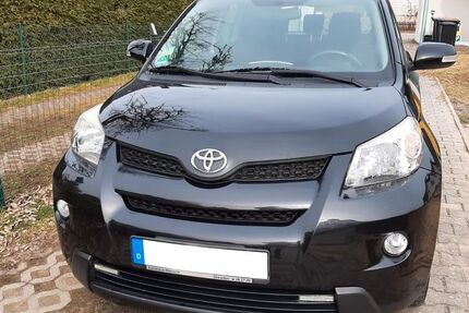 Toyota Urban Cruiser 74.300 km 6.990 &euro; Berlin 12526