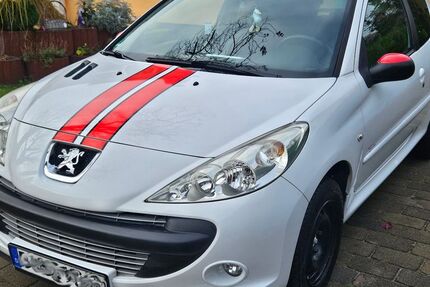 Peugeot 206 122.616 km 4.099 &euro; Schulzendorf 15732