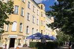 Spacious 2 bedrooom apartment in leafy Pankow district with kitchen and furniture 2 zimmer