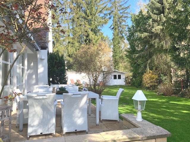 Einfamilienhaus Berlin Westend - 9 Zimmer, 412 m&sup2;, 2.698.000&euro; | Angebot:25979338