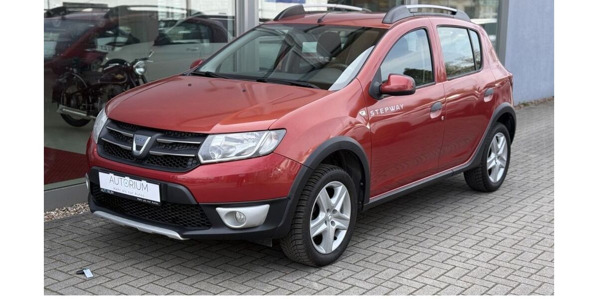 Dacia Sandero 84.000 km 6.480 &euro; Berlin 13127
