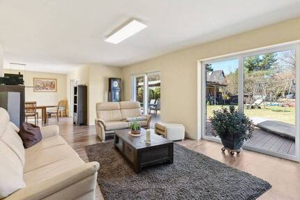 Maximaler Wohnkomfort auf einer Ebene mit ca. 190m² als Selbstversorgerhaus 4 zimmer