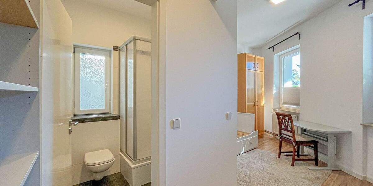 Top gepflegtes MFH mit 6 Einheiten - ideal für Anleger & Eigennutzer 1 zimmer