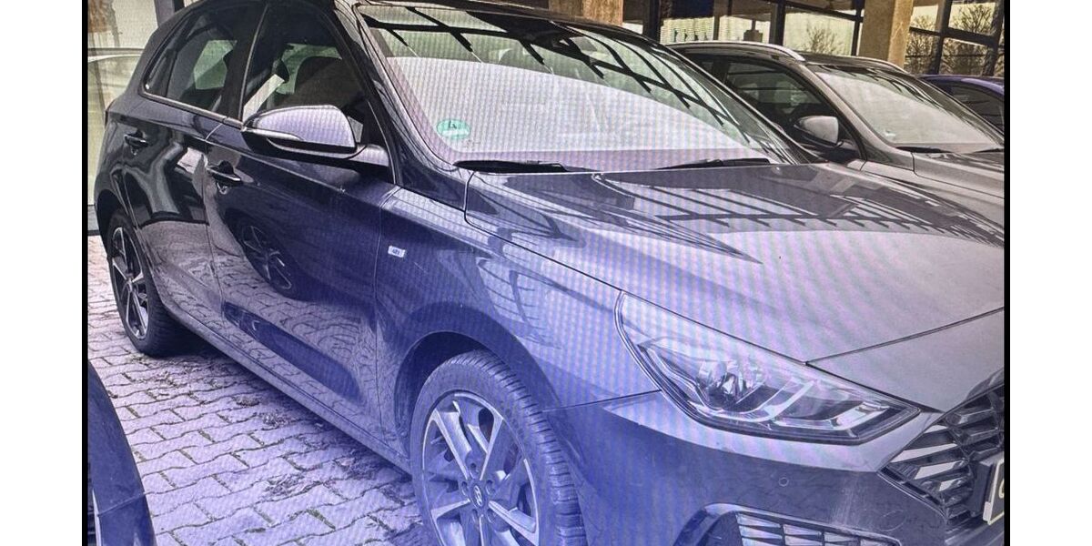 Hyundai i30 66.468 km 15.750 &euro; Bernau bei Berlin 16321