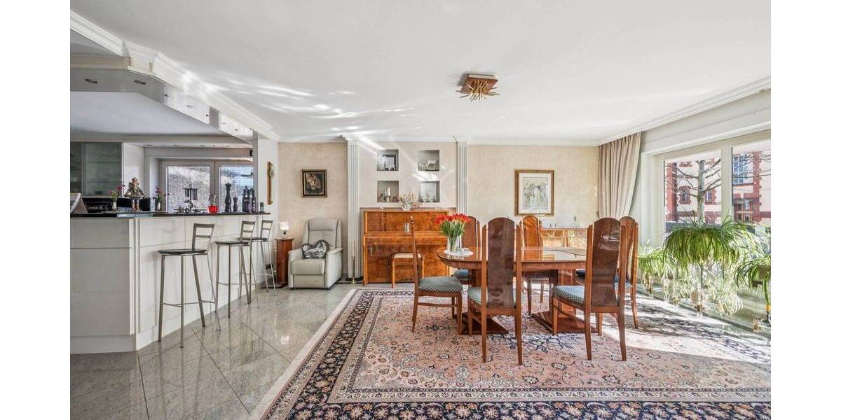 Etagenwohnung Berlin Steglitz - 7 Zimmer, 243 m&sup2;, 972.000&euro; | Angebot:26211323