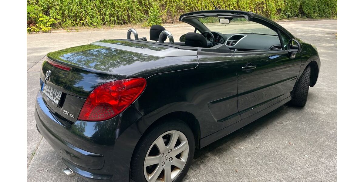 Peugeot 207 158.000 km 2.200 &euro; Berlin 12279
