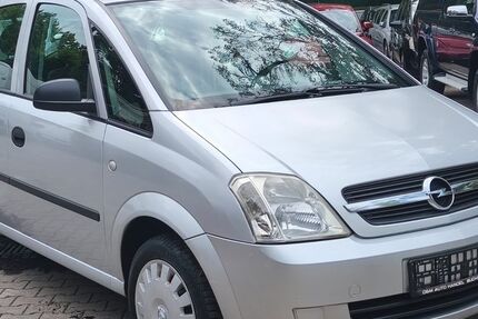 Opel Meriva 950.014 km 2.999 &euro; Berlin 12349