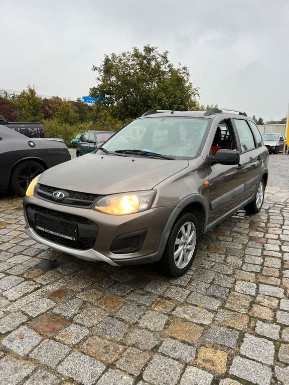 Lada Kalina 97.017 km 2.100 € Berlin 12524