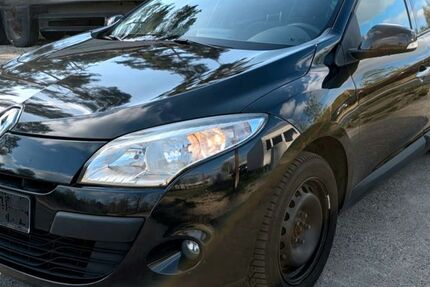 Renault Megane 207.000 km 2.850 &euro; Berlin 14057