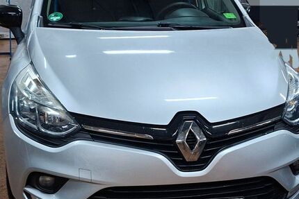 Renault Clio 114.211 km 7.800 &euro; Birkenwerder 16547