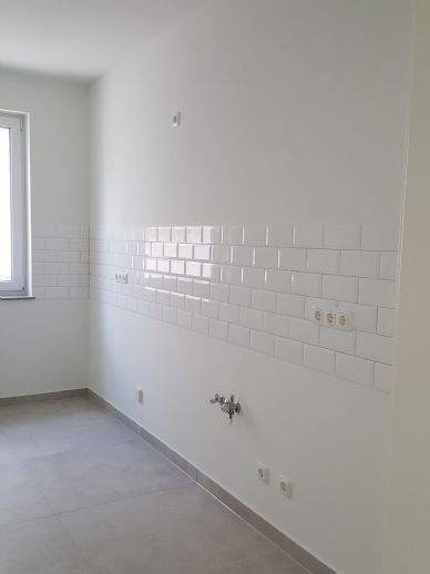 Etagenwohnung Berlin Kaulsdorf - 4 Zimmer, 94 m&sup2;, 1.690&euro; | Angebot:25846010