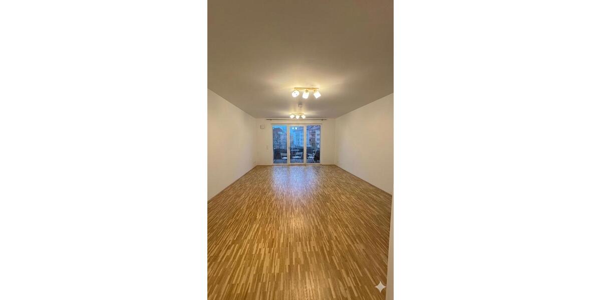 Etagenwohnung Berlin Lichtenberg - 2 Zimmer, 64 m&sup2;, 1.300&euro; | Angebot:26225057