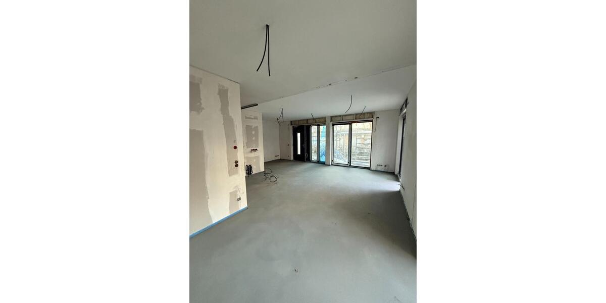 Erdgeschoßwohnung Berlin Neukölln - 3 Zimmer, 119 m&sup2;, 2.832&euro; | Angebot:24398421