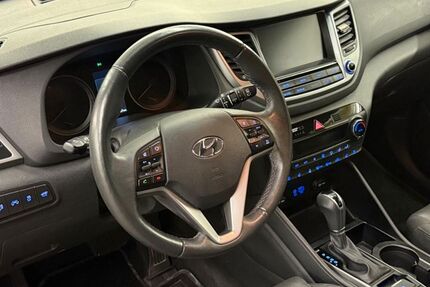 Hyundai TUCSON 159.000 km 13.700 € Berlin 15366