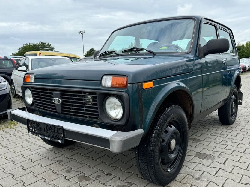 Lada Niva 86.000 km 3.899 € Oberkrämer 16727