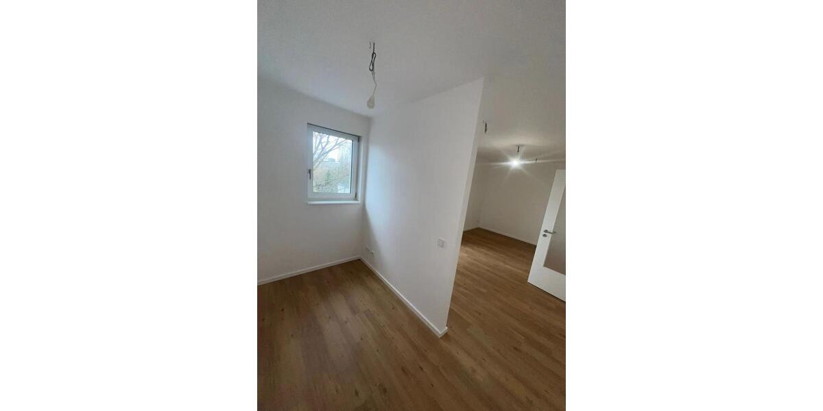 Etagenwohnung Berlin Lichtenberg - 1 Zimmer, 37 m&sup2;, 665&euro; | Angebot:26002257