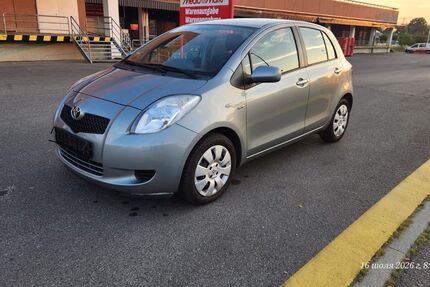 Toyota Yaris 260.355 km 3.300 &euro; Berlin 14163
