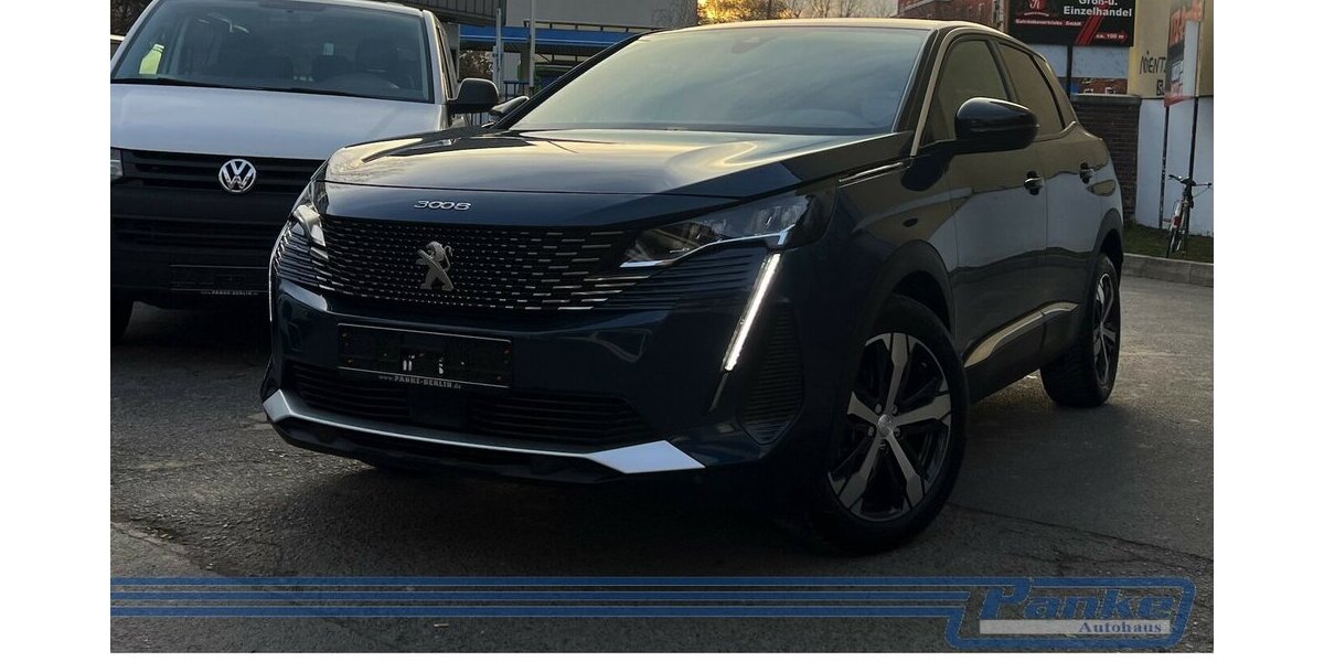 Peugeot 3008 1.2 PureTech 130 Allure Pack EAT8*LED* 24.000 km 21.990 &euro; Berlin 13187