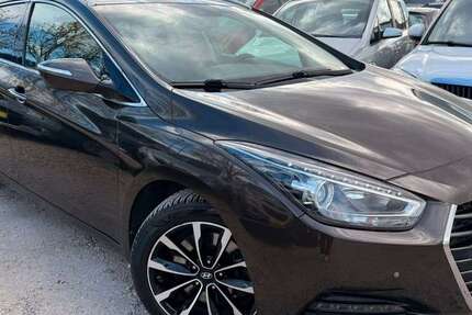 Hyundai i40 62.815 km 12.790 &euro; Berlin 13089