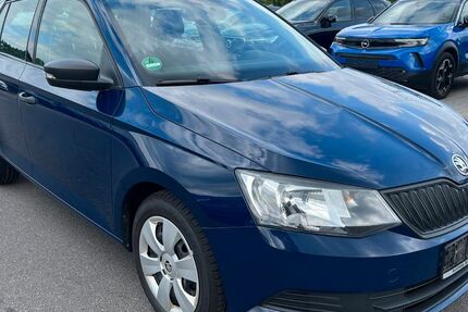 Skoda Fabia 336.201 km 2.999 &euro; Wildau 15745