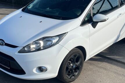 Ford Fiesta 220.000 km 2.390 &euro; Berlin 13597