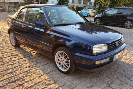 VW Golf 276.483 km 4.900 &euro; Berlin 10179