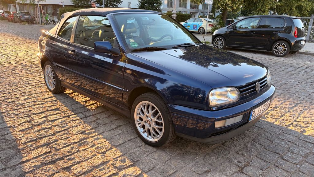 VW Golf 276.483 km 4.900 &euro; Berlin 10179
