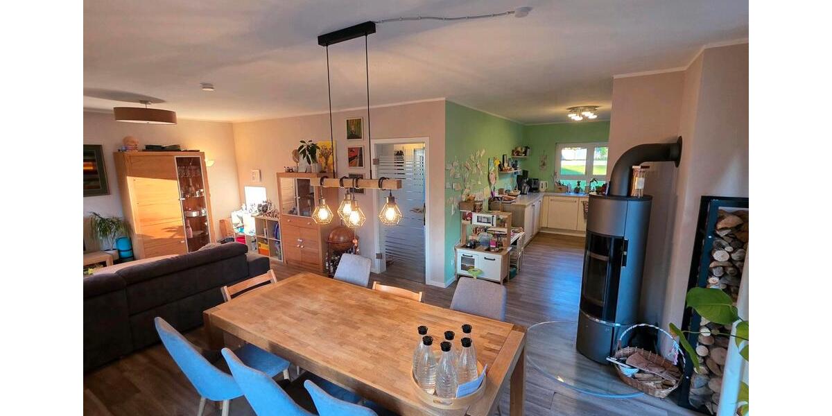 Einfamilienhaus Berlin Spandau - 5.5 Zimmer, 140 m&sup2;, 2.500&euro; | Angebot:24637420