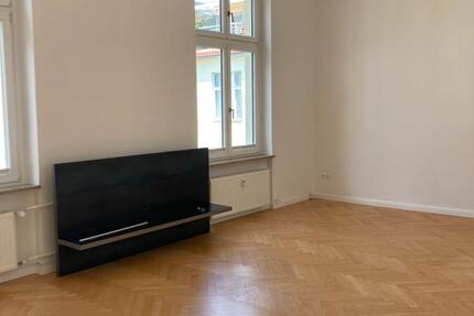 Wohnung Berlin Charlottenburg-Wilmersdorf - 3 Zimmer, 111 m&sup2;, 1.850&euro; | Angebot:25892427