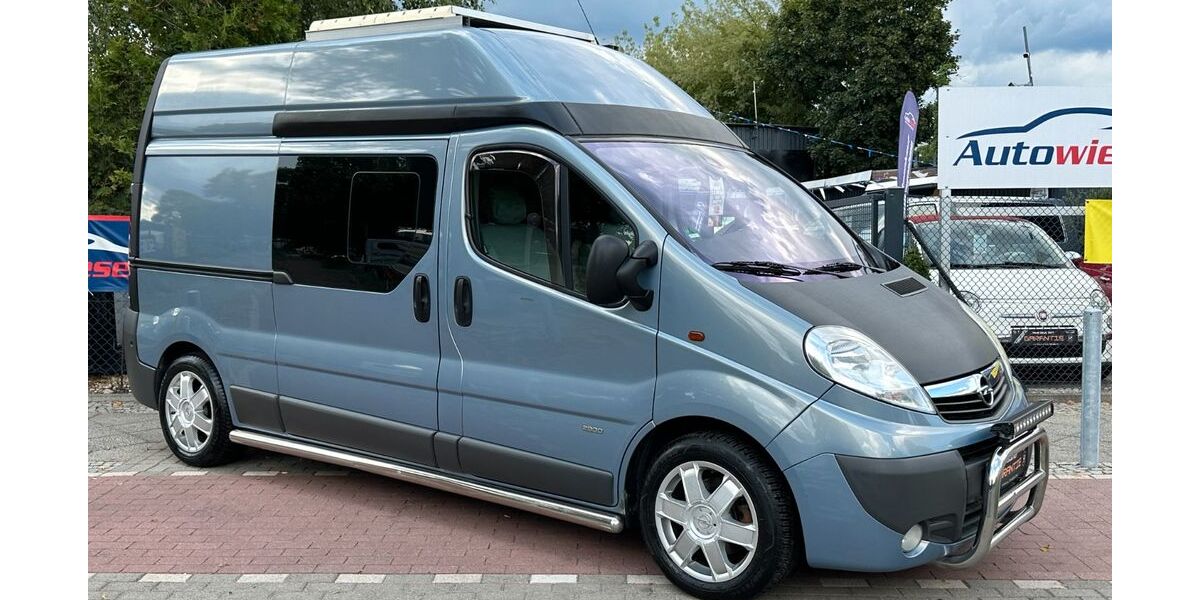 Opel Vivaro 310.365 km 13.990 &euro; BERLIN 13127