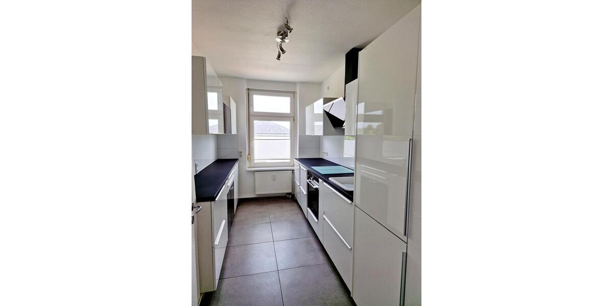 Etagenwohnung Velten - 2.5 Zimmer, 81 m&sup2;, 1.025&euro; | Angebot:26003509