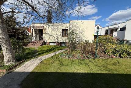 Haus zum Mieten in Berlin 2.350 € 92.12 m²