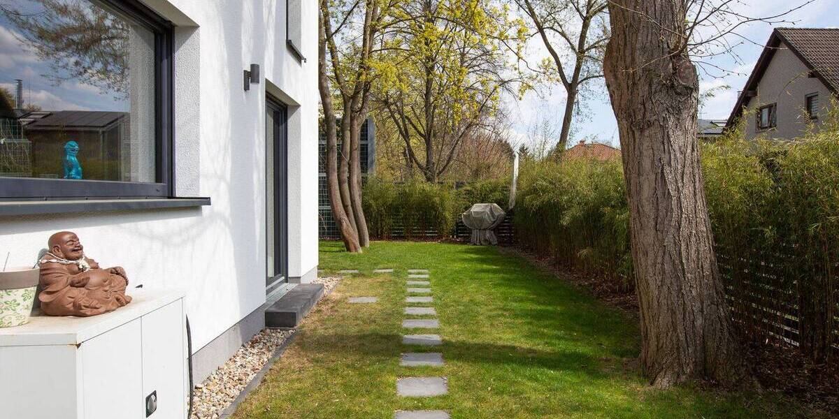 Einfamilienhaus Berlin Niederschönhausen - 5 Zimmer, 145 m&sup2;, 3.300&euro; | Angebot:26435714