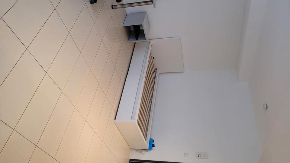 Etagenwohnung Berlin Steglitz-Zehlendorf - 1 Zimmer, 34 m&sup2;, 656&euro; | Angebot:26476925