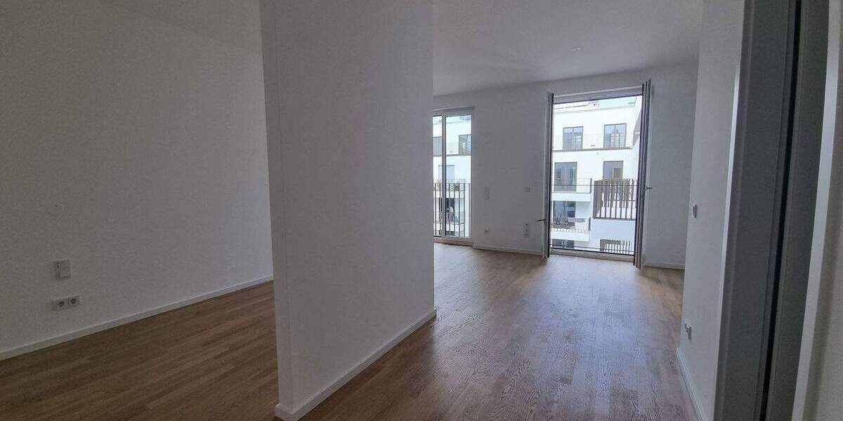 Etagenwohnung Berlin Friedrichshain - 1 Zimmer, 40 m&sup2;, 1.390&euro; | Angebot:25740311