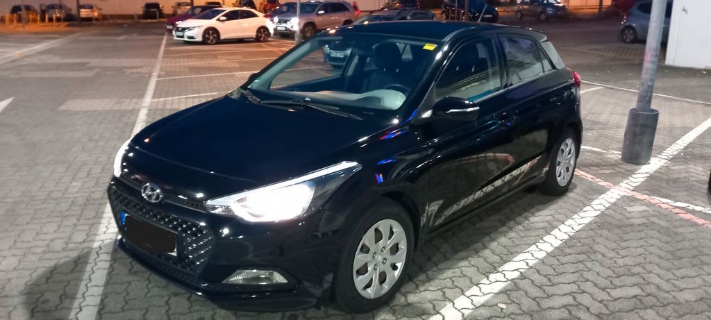 Hyundai i20 134.000 km 6.800 € Teltow 14513