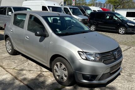 Dacia Sandero 128.000 km 2.950 &euro; Berlin-Rudow 12357
