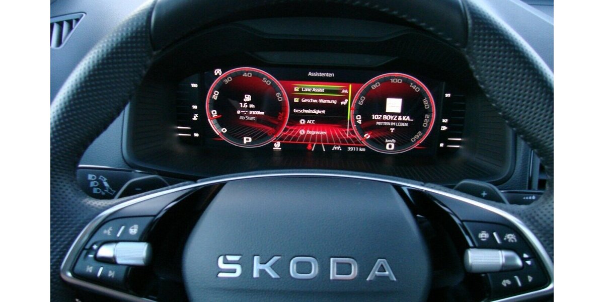 Skoda Karoq 2,0TSI Sportline 4x4 ACC Columbus 360º 3.987 km 37.980 &euro; Falkensee 14612