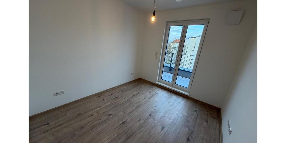 Dachgeschoßwohnung Berlin Treptow-Köpenick - 2 Zimmer, 57 m&sup2;, 1.249&euro; | Angebot:23089677