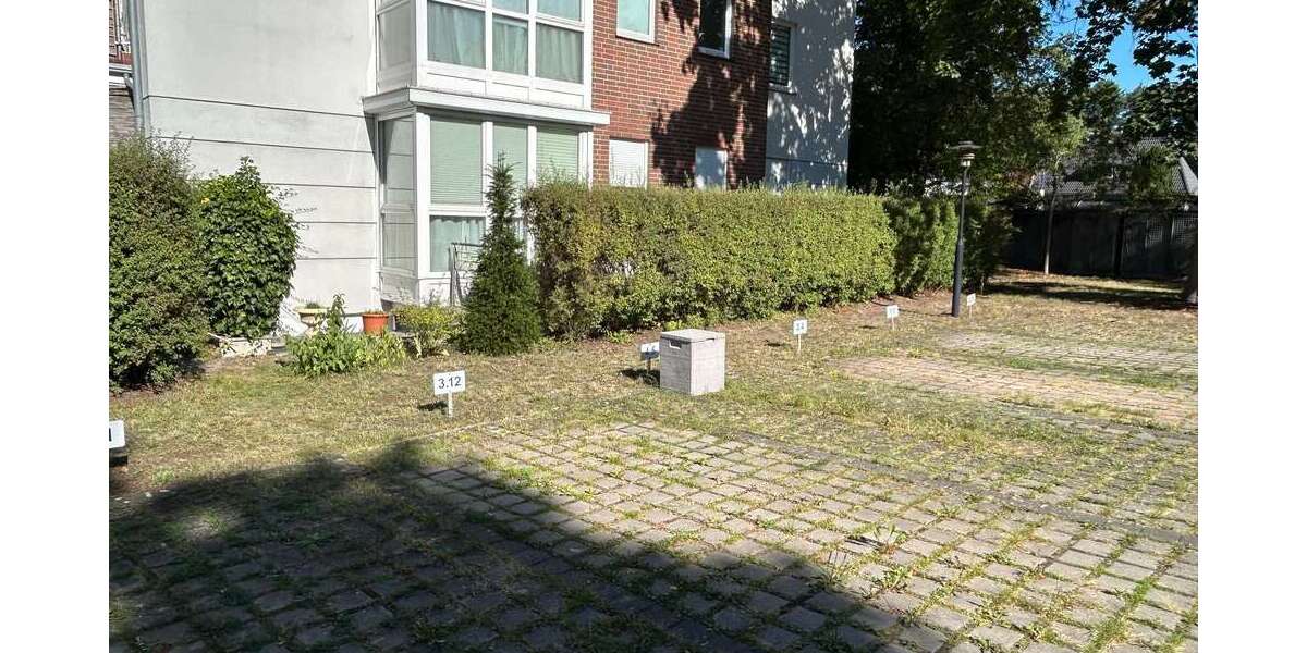 Garagen / Stellplätze Berlin Reinickendorf - 70&euro; | Angebot:27698064