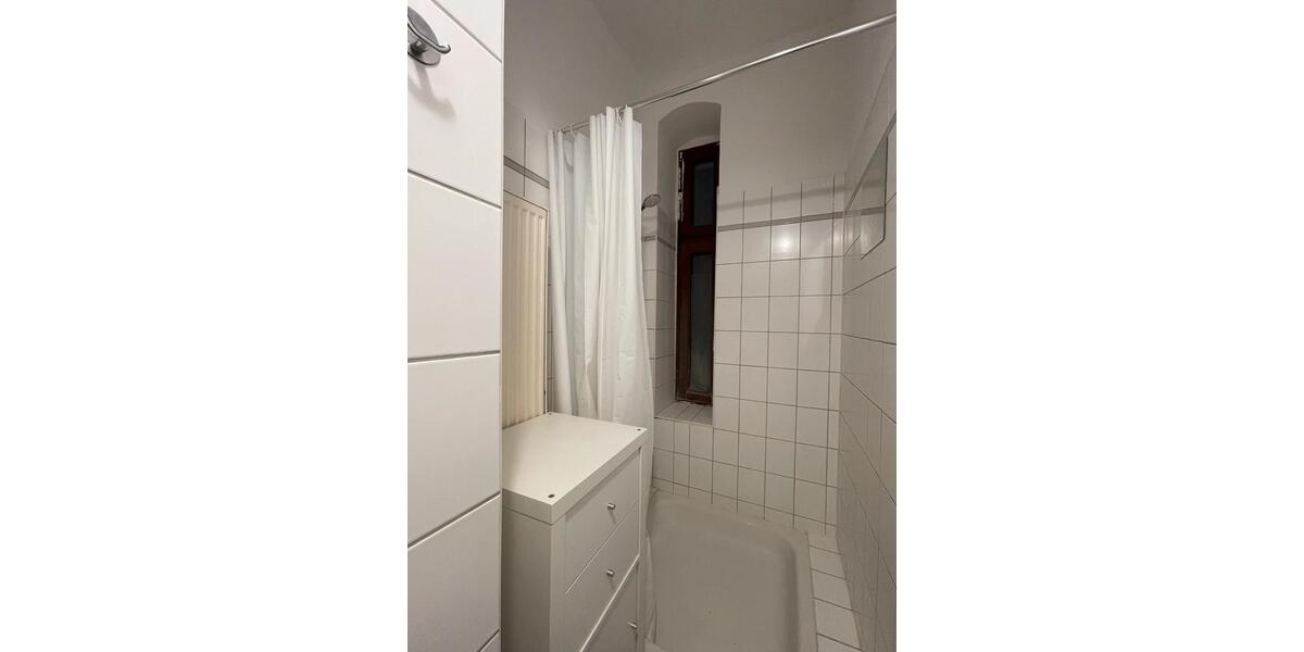 Etagenwohnung Berlin Tempelhof-Schöneberg - 1 Zimmer, 39 m&sup2;, 1.000&euro; | Angebot:25307627