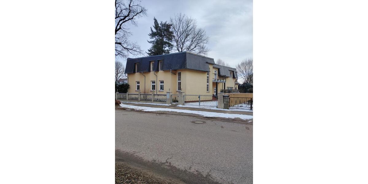 Erdgeschoßwohnung Kleinmachnow - 2 Zimmer, 74 m&sup2;, 299.000&euro; | Angebot:25325097