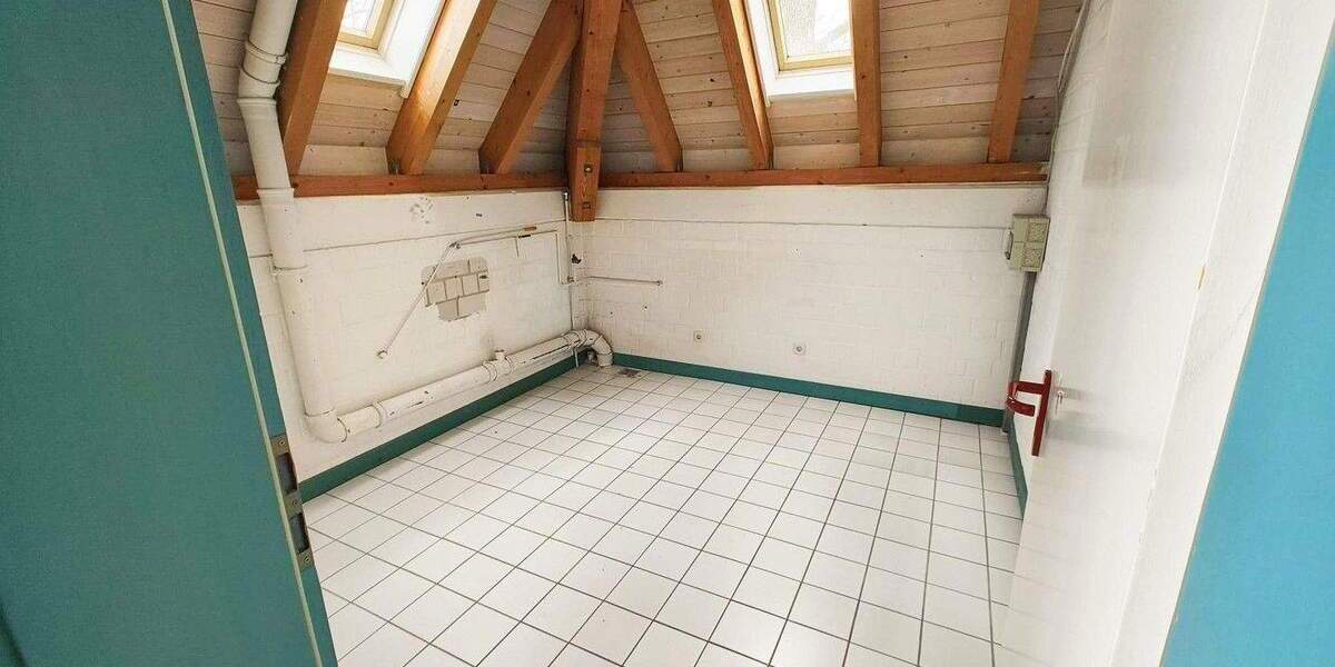 Einfamilienhaus Berlin Hermsdorf - 7 Zimmer, 223 m&sup2;, 660.000&euro; | Angebot:25718911