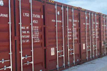 Container 40 Fuss als Lager, Abstellraum oder Garage auch Halle, Freifläche, Motorrad, Umzug, Möbel, Handwerk (keine Werkstatt) oder Materiallager im Angebot zimmer