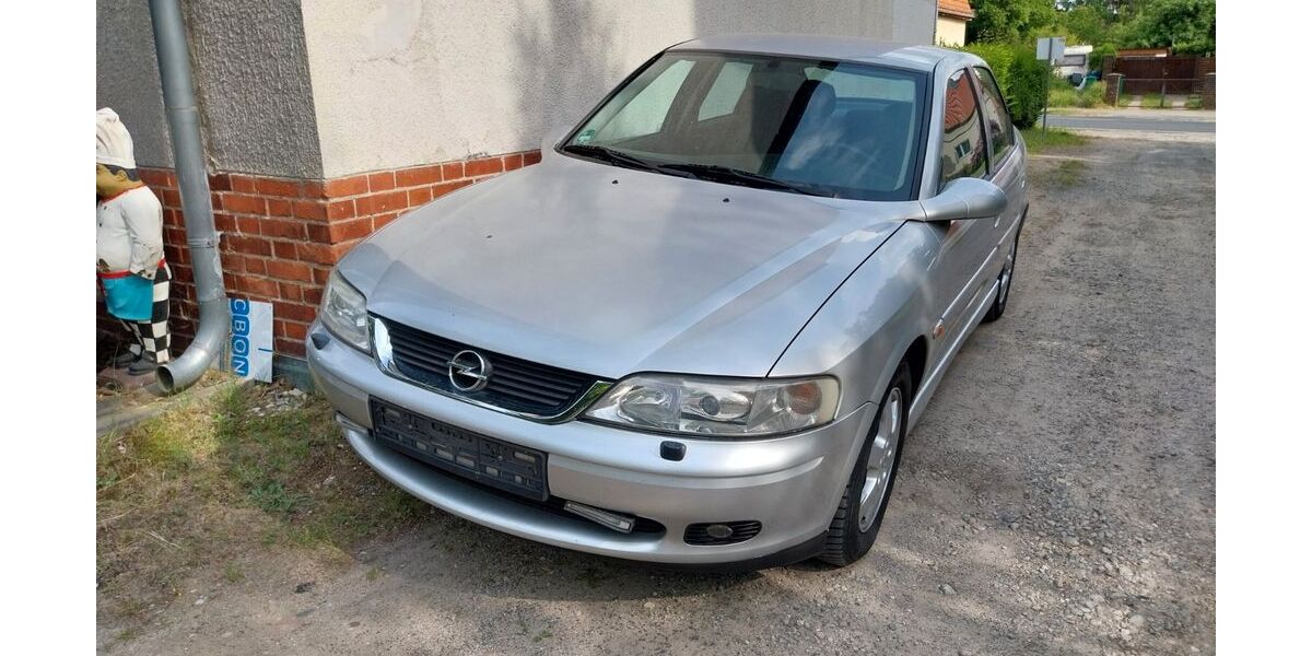 Opel Vectra 160.000 km 1.799 &euro; Rangsdorf 15834